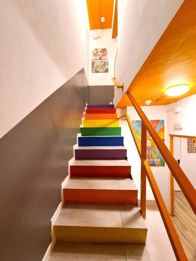 Arc House Gracia Hostel Barcelona Ngoại thất bức ảnh