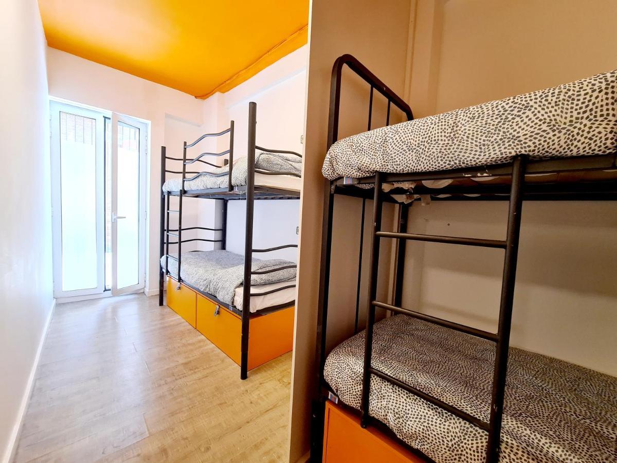 Arc House Gracia Hostel Barcelona Ngoại thất bức ảnh