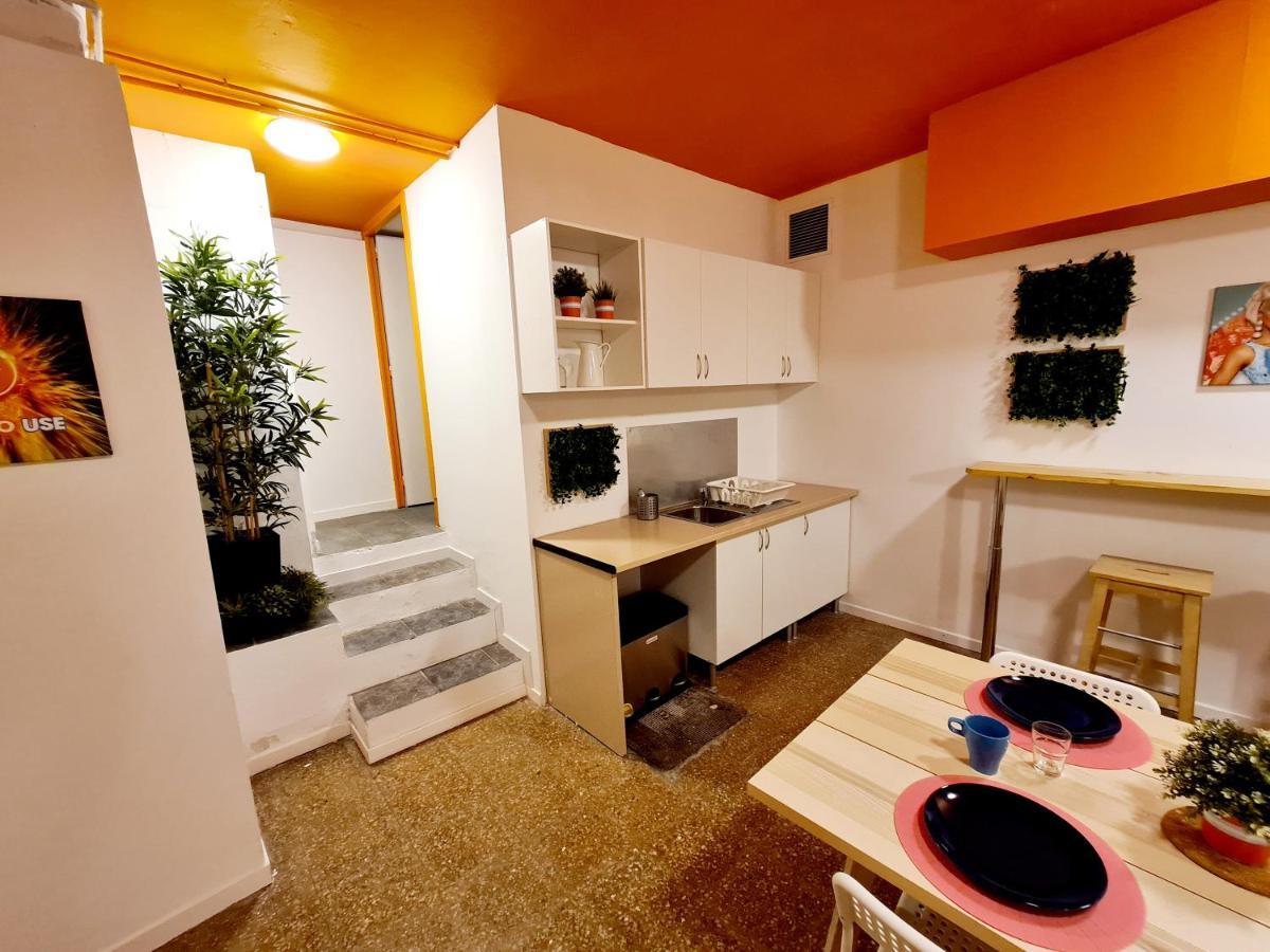 Arc House Gracia Hostel Barcelona Ngoại thất bức ảnh