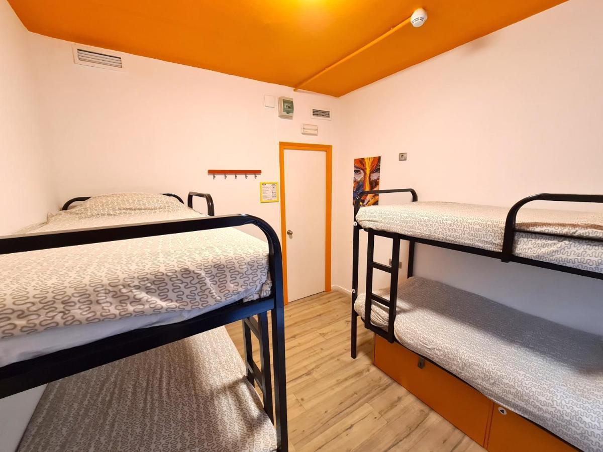 Arc House Gracia Hostel Barcelona Ngoại thất bức ảnh