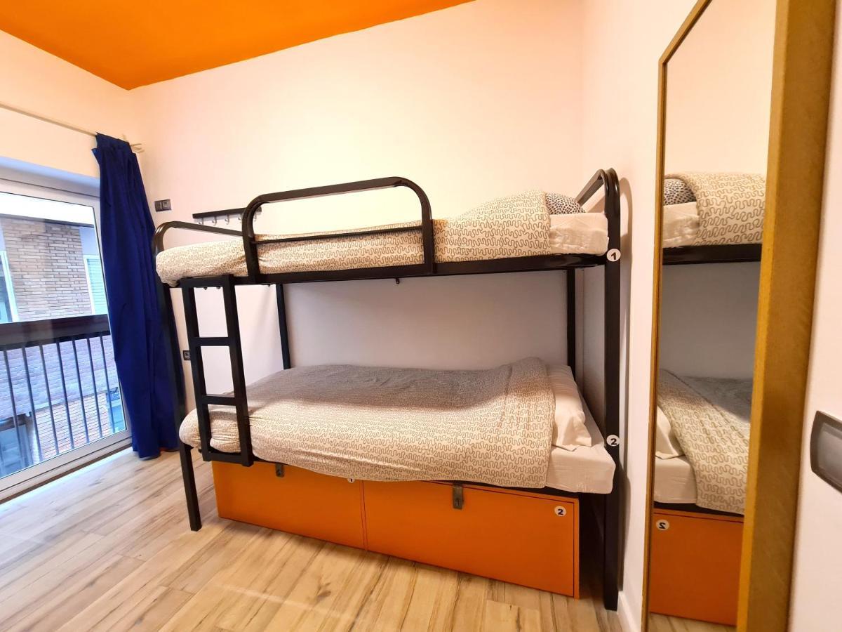 Arc House Gracia Hostel Barcelona Ngoại thất bức ảnh