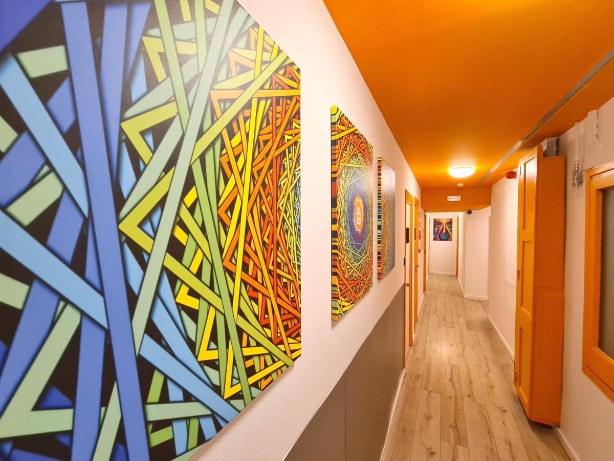 Arc House Gracia Hostel Barcelona Ngoại thất bức ảnh