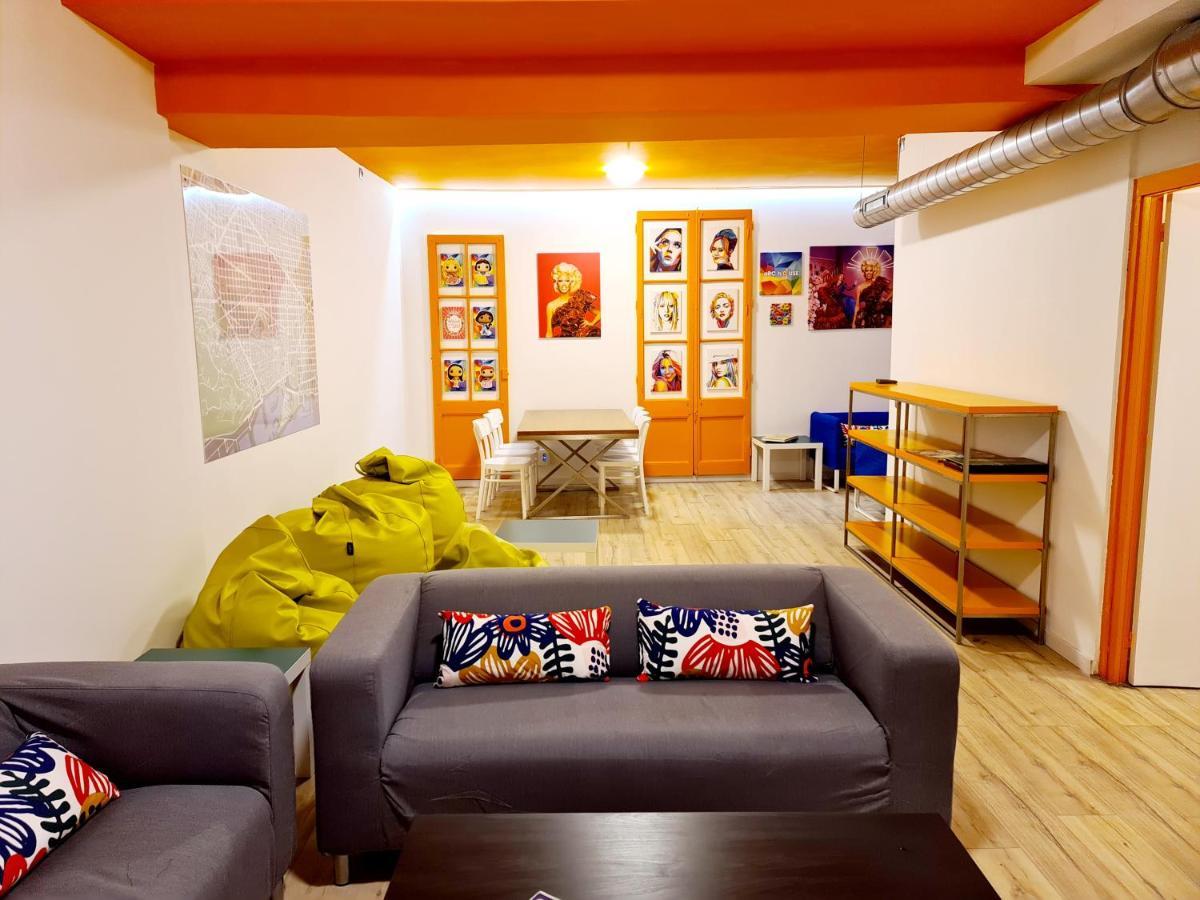 Arc House Gracia Hostel Barcelona Ngoại thất bức ảnh